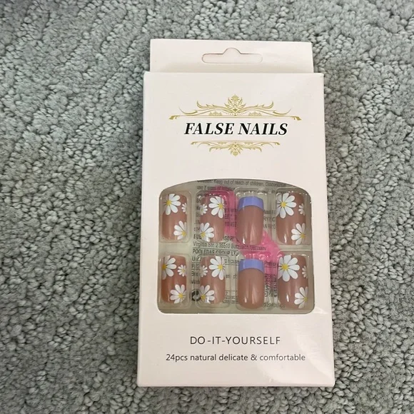 All NWT press on nails - Picture 2 of 4